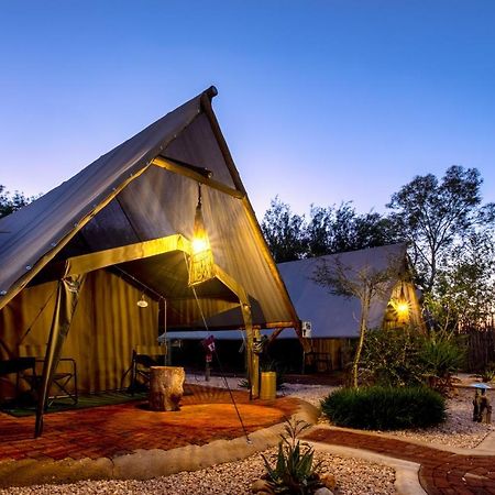 Urban Camp Hotel Windhoek Exterior foto